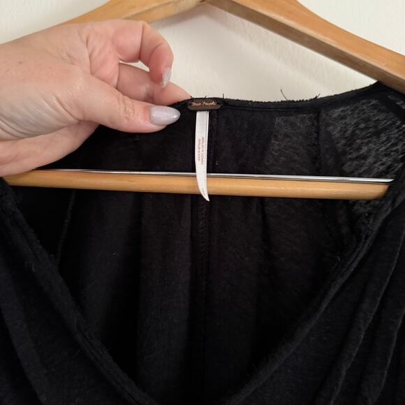 FREE PEOPLE | Black Linen Blend Swing T-shirt V Neck Pintuck Shoulders | Small - Picture 7 of 8